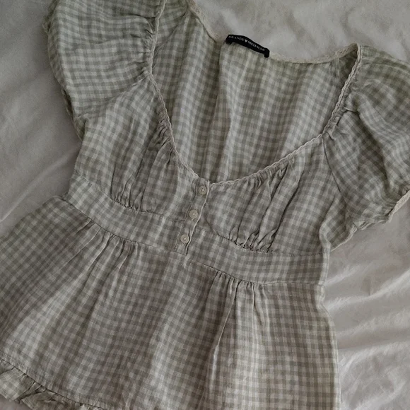 Brandy Melville Green Babydoll - Picture 1 of 4